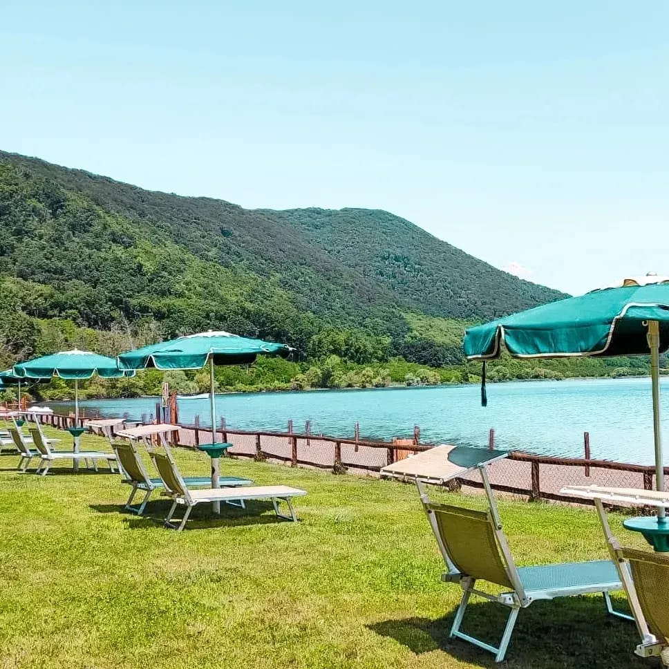 Lago di Vico - SUP e canoe